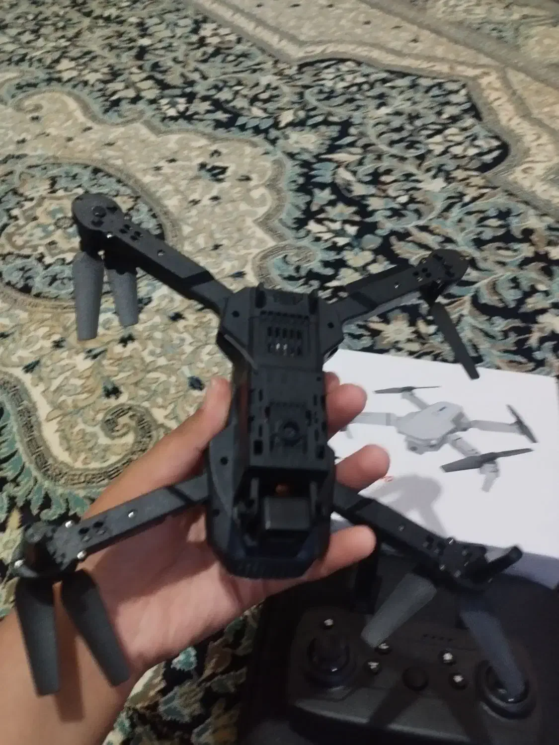 پهباد کواد کوپتر e88 pro|دوربین عکاسی و فیلم‌برداری|بروجرد, |دیوار