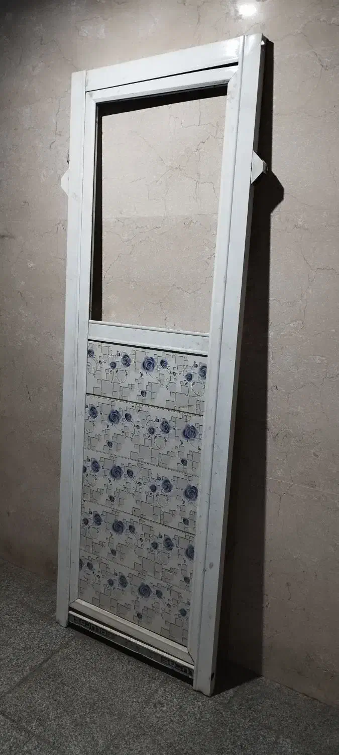 در آلمنیومی بازاری نو ابعاد 193*67|مصالح و تجهیزات ساختمان|هشتگرد, شهرک ولیعصر (مصلی)|دیوار