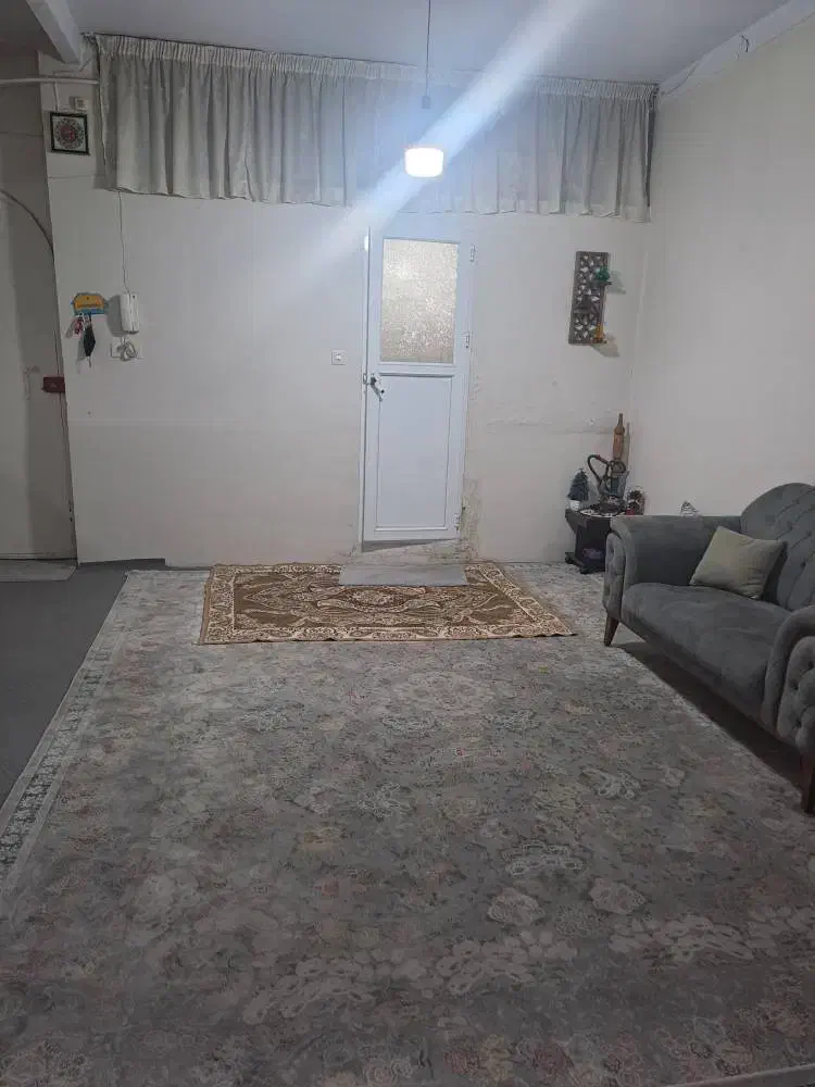 خانه ۹۰متر در میدان سیزده ابان