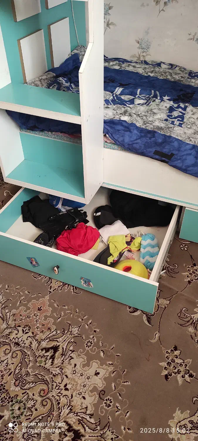 تخت دو طبقه چوبی|تخت و سرویس خواب|دزفول, |دیوار