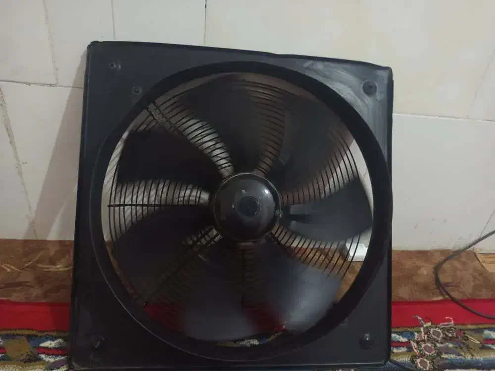 فن پنجاه در پنجاه در حد اک کم کار کرده با قیمت خوب|ماشینآلات صنعتی|آبادان, |دیوار