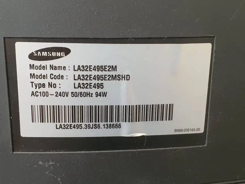 تلویزیون led سامسونگ ۳۲ اینچ با دیجیتال داخلی|تلویزیون و پروژکتور|تهران, کن|دیوار