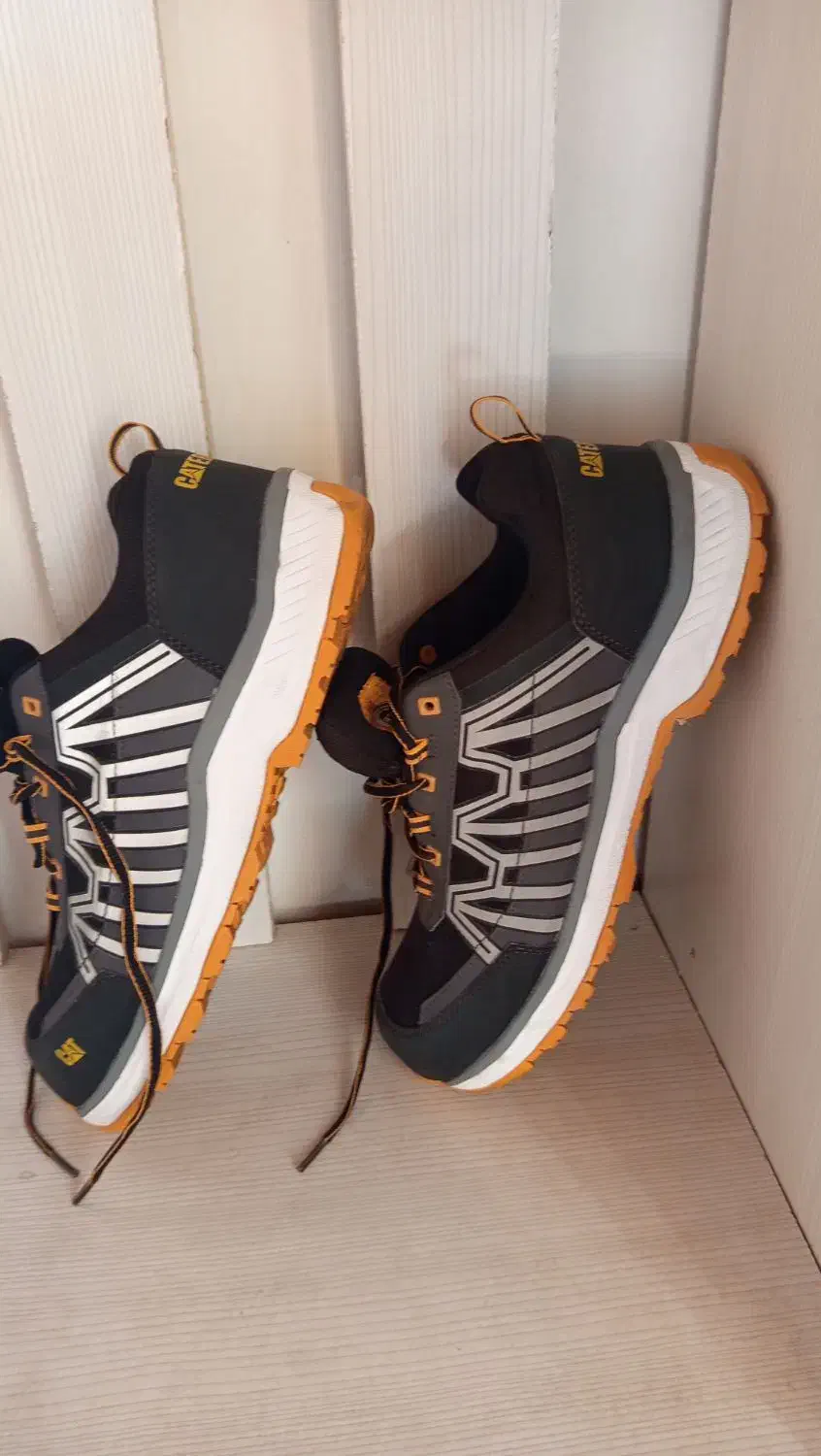 کفش کار خارجی|کیف، کفش، کمربند|داراب, |دیوار