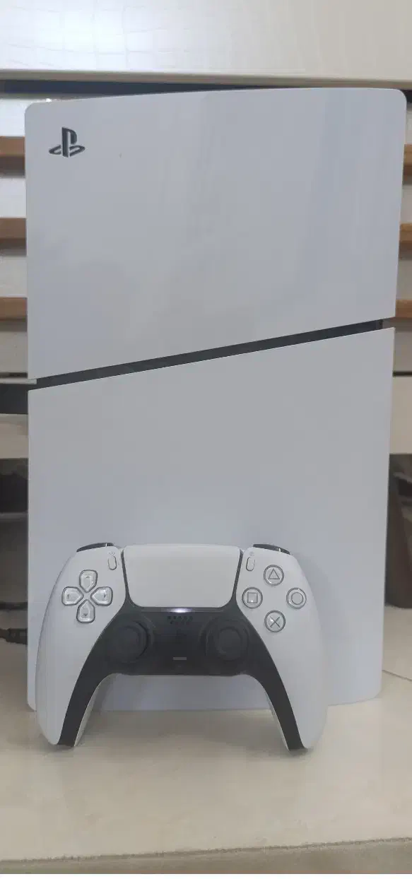 ps5 اسلیم لاکاغذی با گارانتی|کنسول، بازی ویدئویی و آنلاین|اصفهان, ملک‌شهر|دیوار