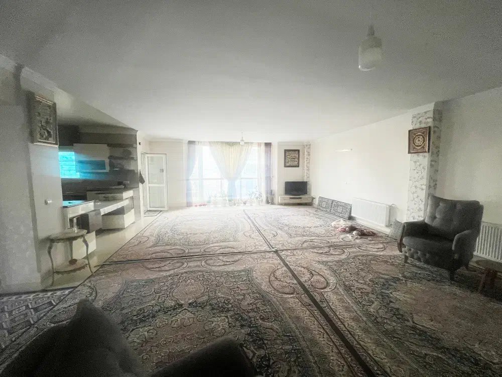 ویلایی 320 مترفاز 3 ناصرین فاز 2 بلوار چمران پرند|اجارهٔ خانه و ویلا|پرند, فاز ۲|دیوار