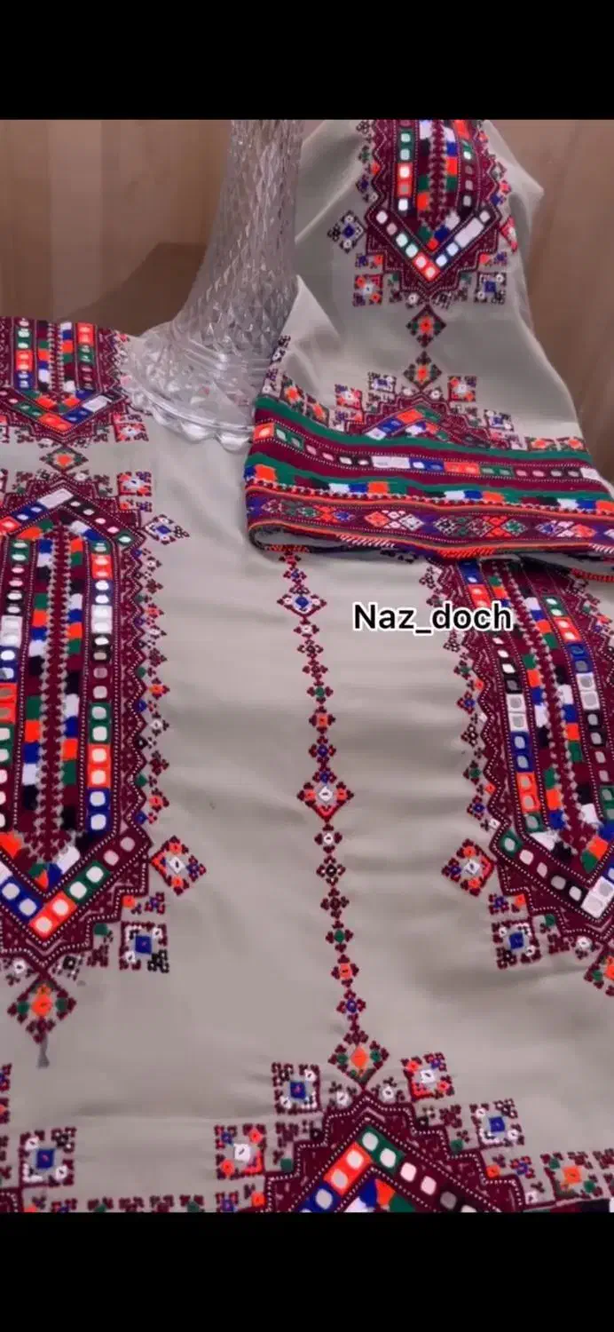 دوزنده ام|لباس|ایرانشهر, |دیوار