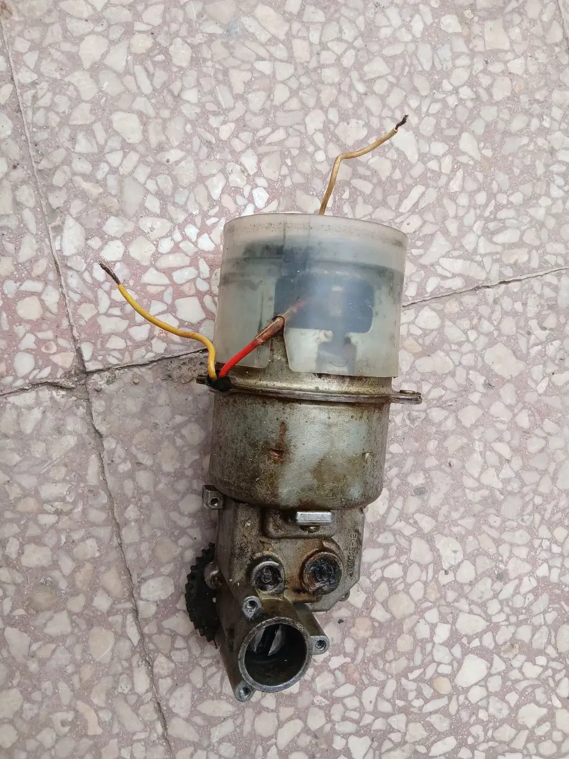 موتور چرخ گوشت|سایر لوازم برقی|قم, سراجه (۱۵ خرداد)|دیوار