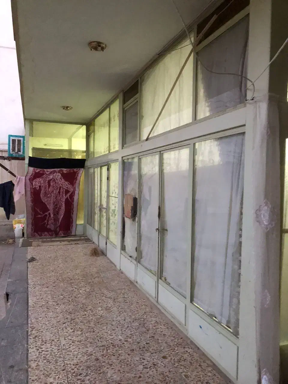 خانه کلنگی با موقعیت خوب|فروش زمین و ملک کلنگی|اصفهان, ستار|دیوار