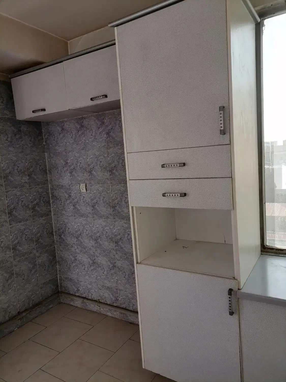کابینت دست دوم|آب‌چکان و نظم‌دهنده ظروف|کرج, حصارک پایین|دیوار
