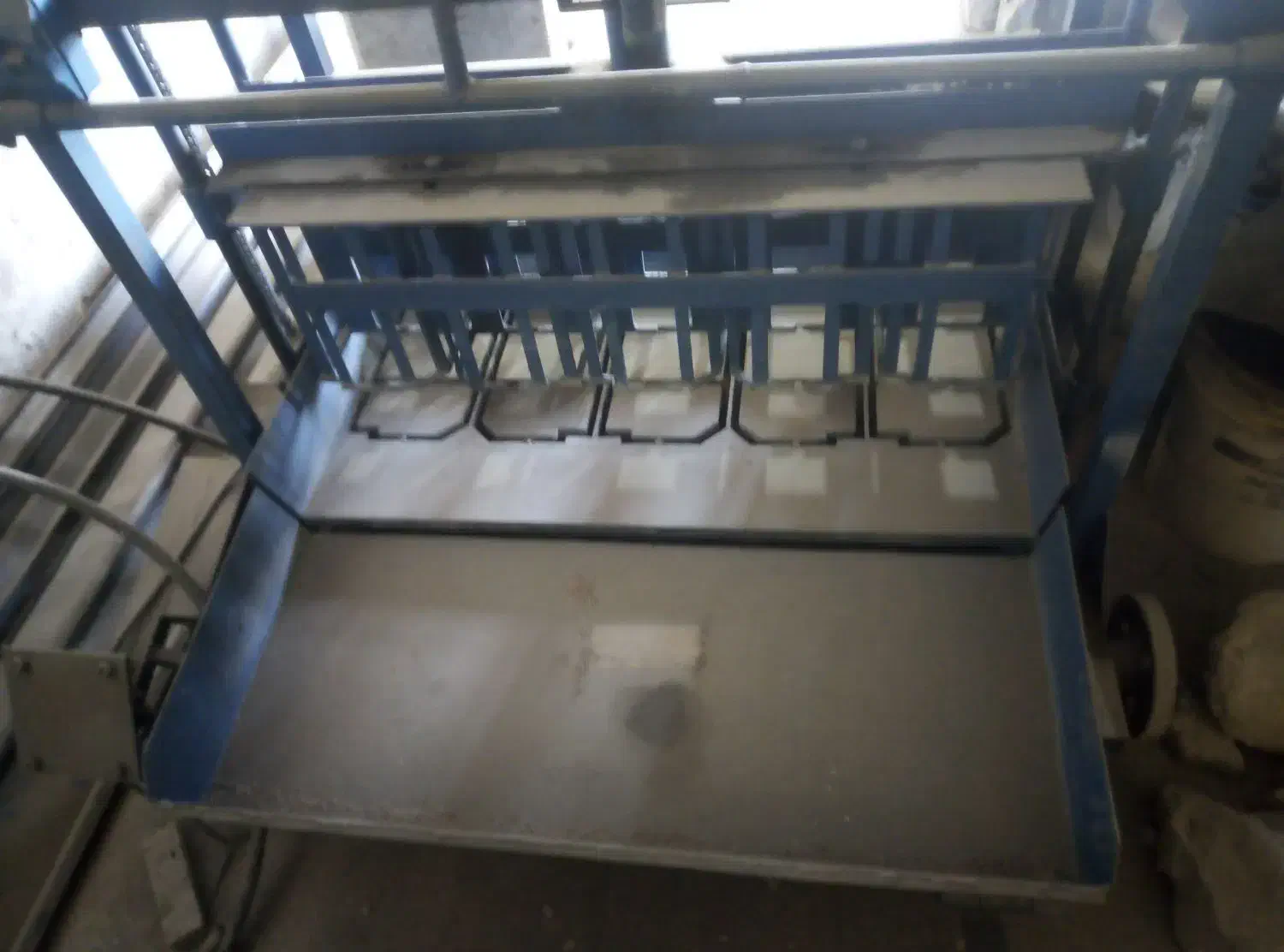 فروش دستگاه بلوک دیوار و سقفی متحرک|مصالح و تجهیزات ساختمان|بیرم, |دیوار