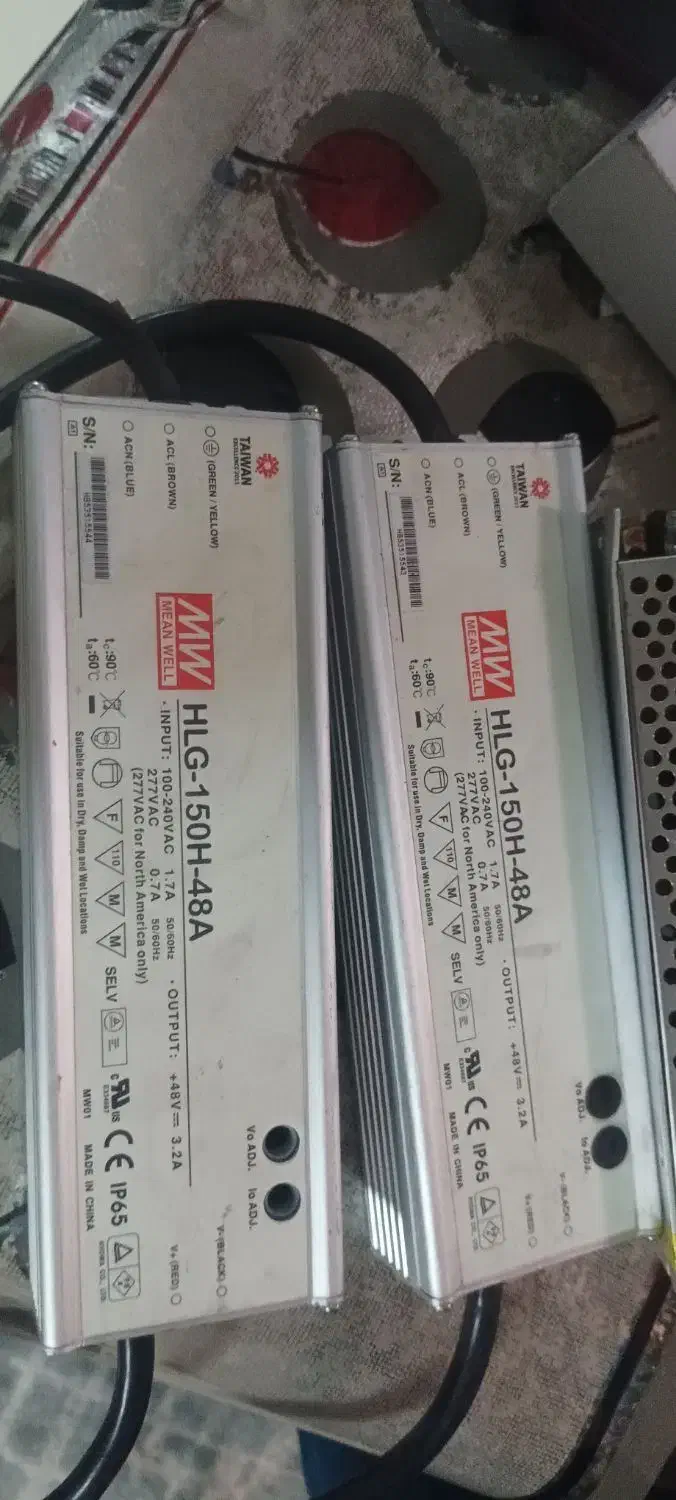 منبع تغذیه سه عدد بفروش میرسد|مودم و تجهیزات شبکه|پردیس, فاز ۸|دیوار