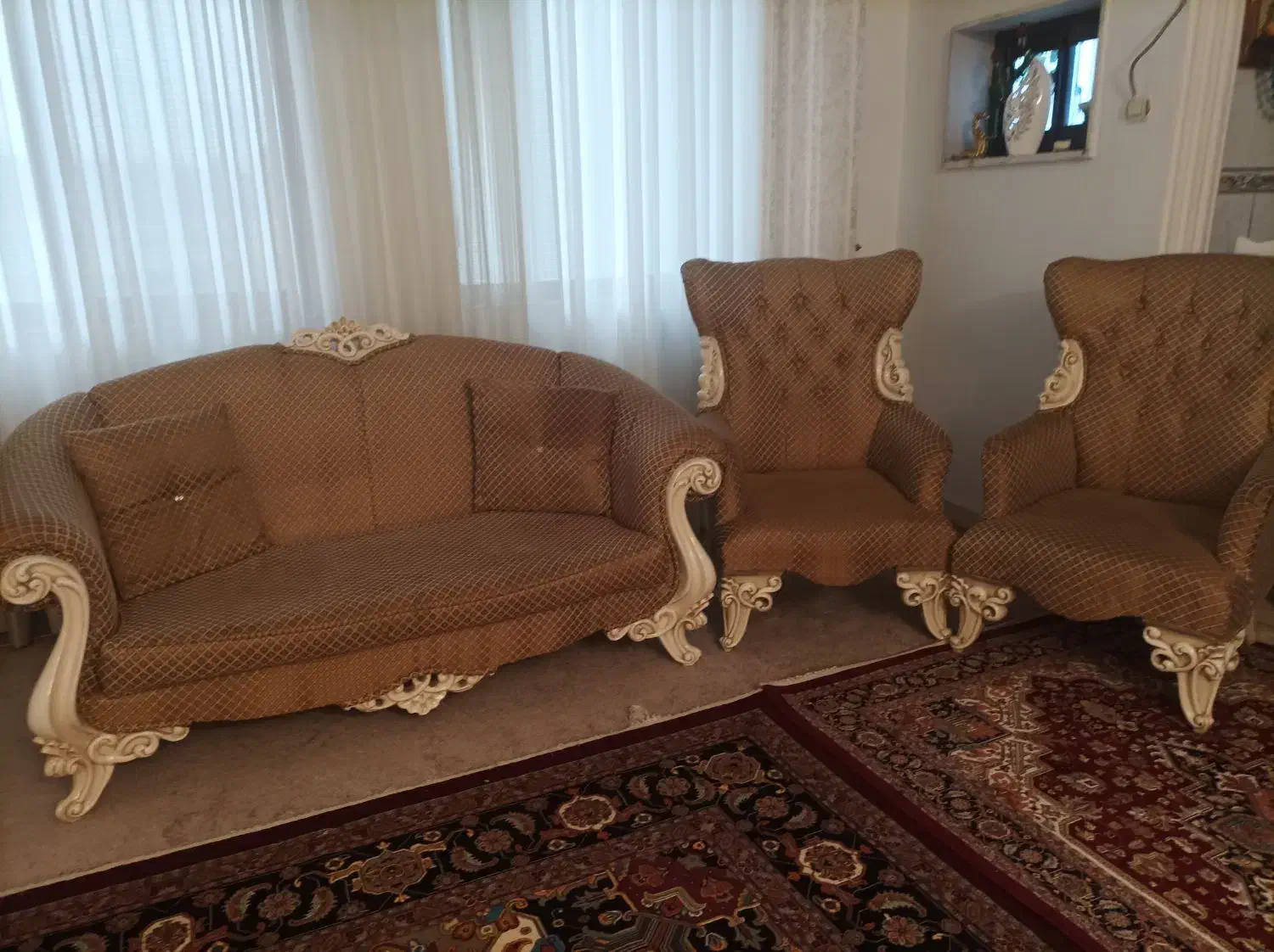 مبل سلطنتی|مبلمان خانگی و میز عسلی|بندر انزلی, انصار الحسین|دیوار