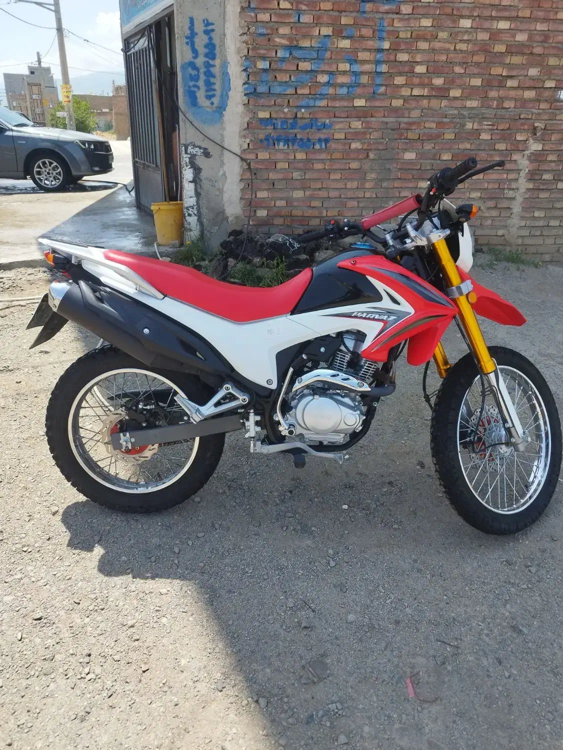 تریل‌پرواز1401|موتورسیکلت|اهر, |دیوار