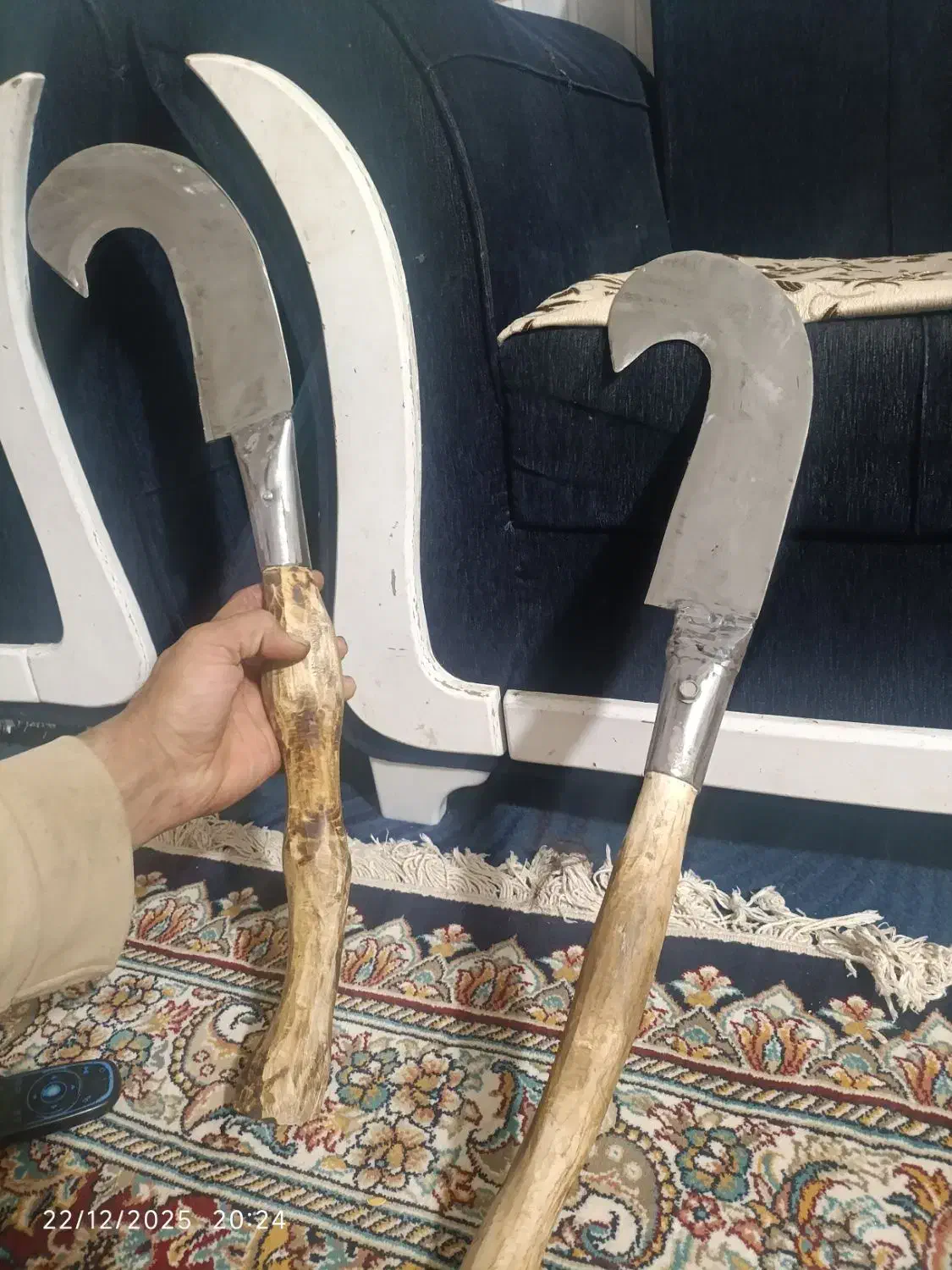 چاقو|کوهنوردی و کمپینگ|تربت جام, میان جام|دیوار