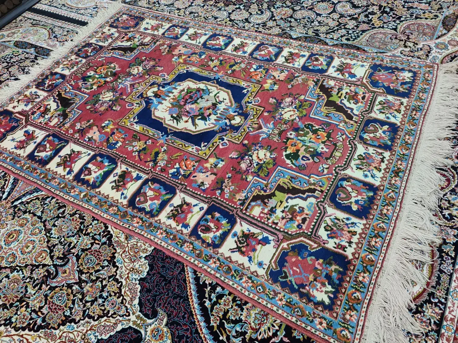 فرش تما پشم دستباف|فرش|ایذه, |دیوار