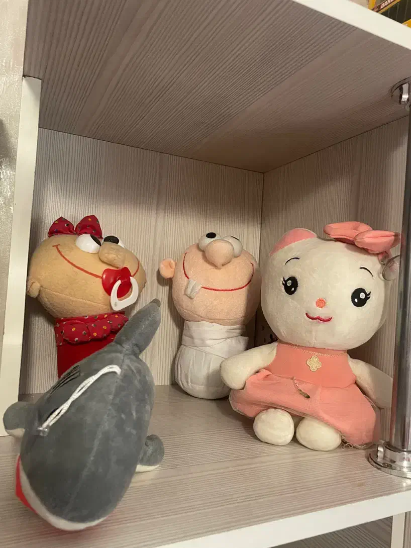 عروسک|اسباب‌‌بازی|تهران, تسلیحات|دیوار