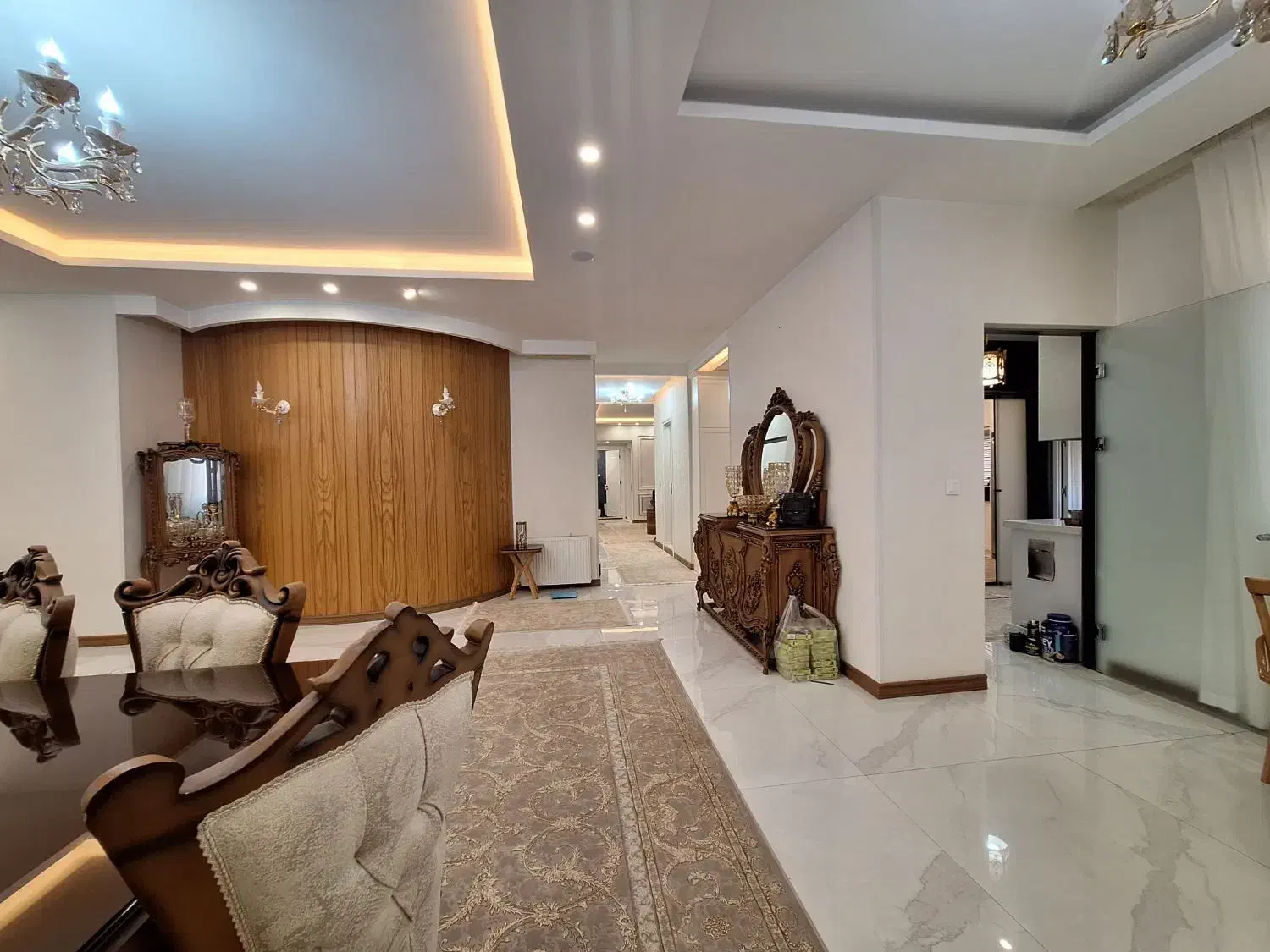 270مترسرتک،لوکیشن بی نظیر،متریال برند|فروش آپارتمان|قزوین, |دیوار