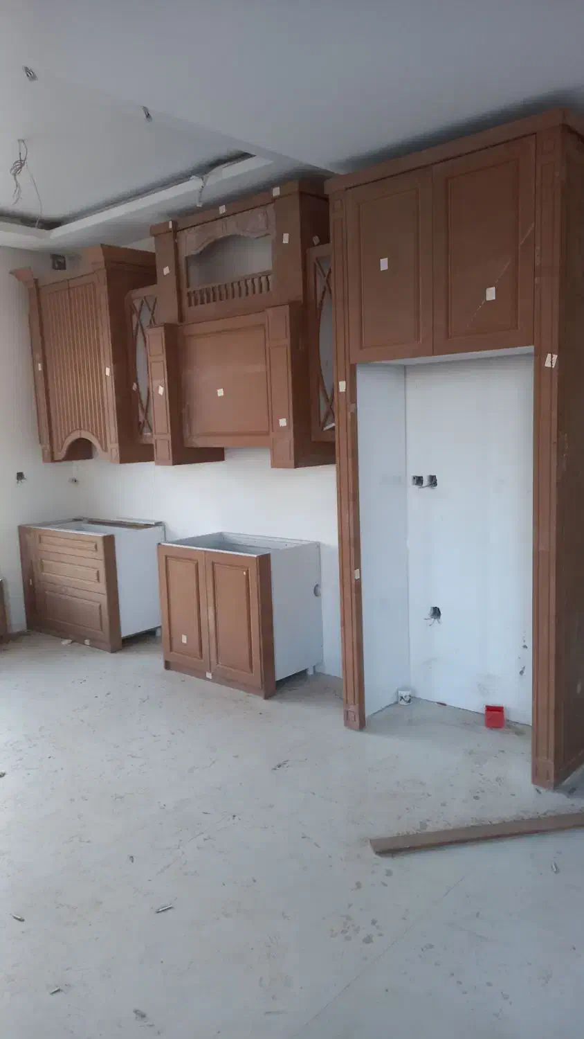 نصاب انواع مدل کابینتها وکمدها|خدمات پیشه و مهارت|مشهد, شهرک امام هادی (شهرک غرب)|دیوار