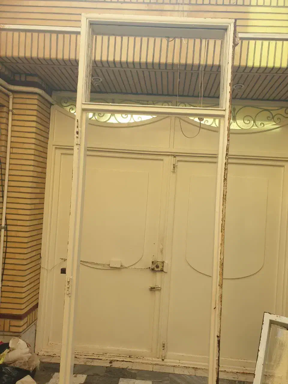 در و چهارچوب|مصالح و تجهیزات ساختمان|قم, چهار امامزاده|دیوار