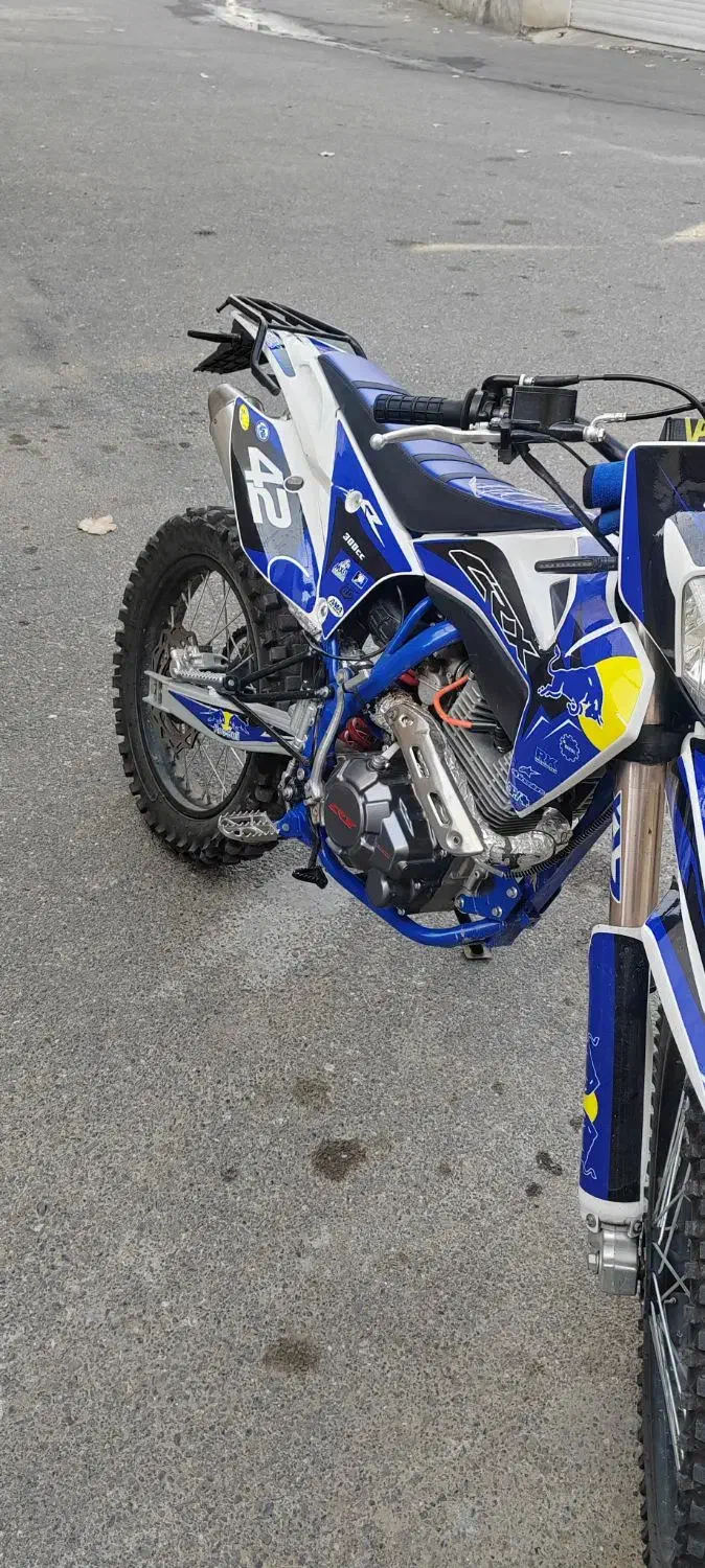 سی آر ایکس 300|موتورسیکلت|بهشهر, |دیوار