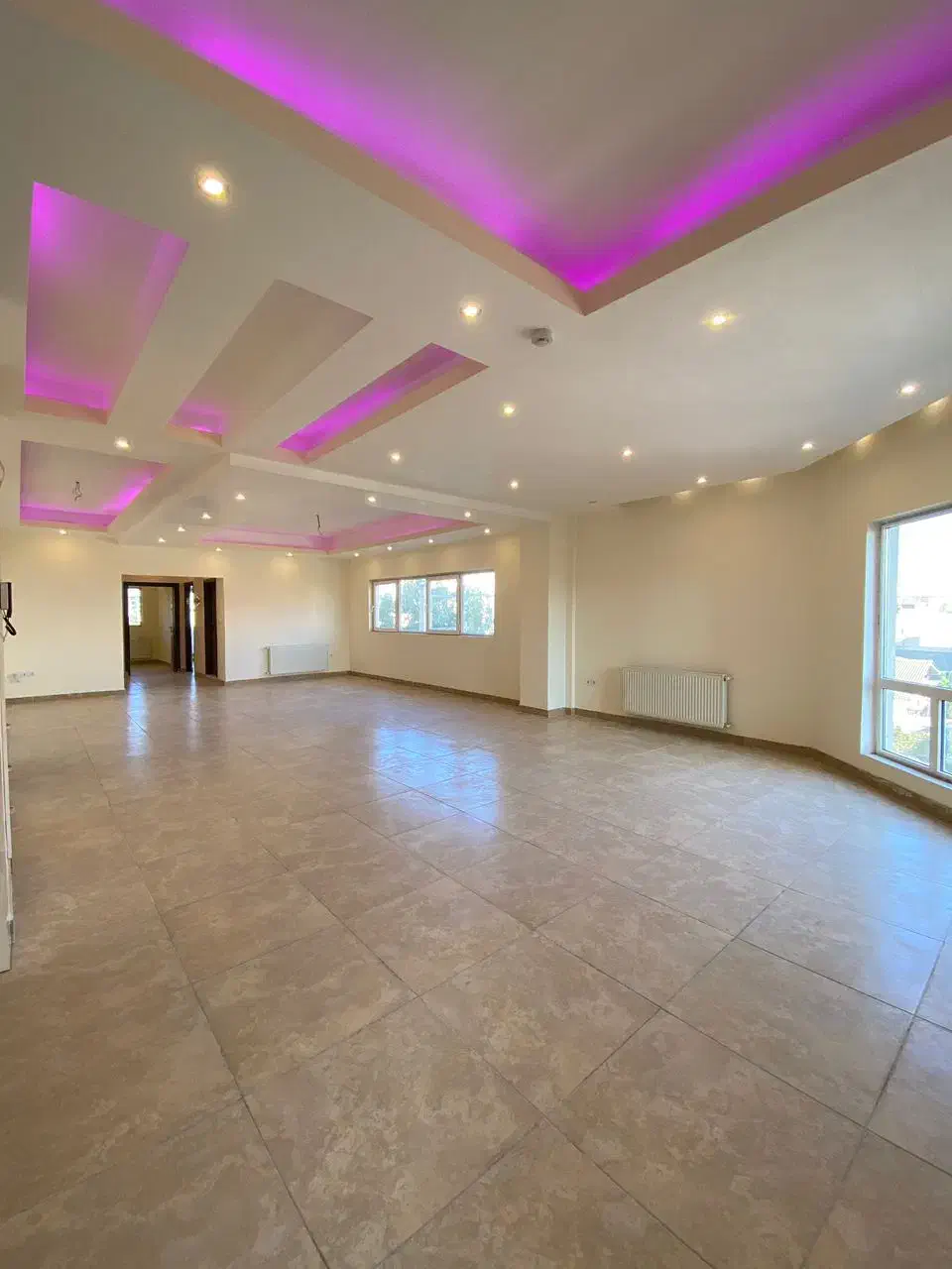 آپارتمان ۱۷۰ متری تک واحدی - سه نبش طبقه دوم|فروش آپارتمان|بابلسر, |دیوار