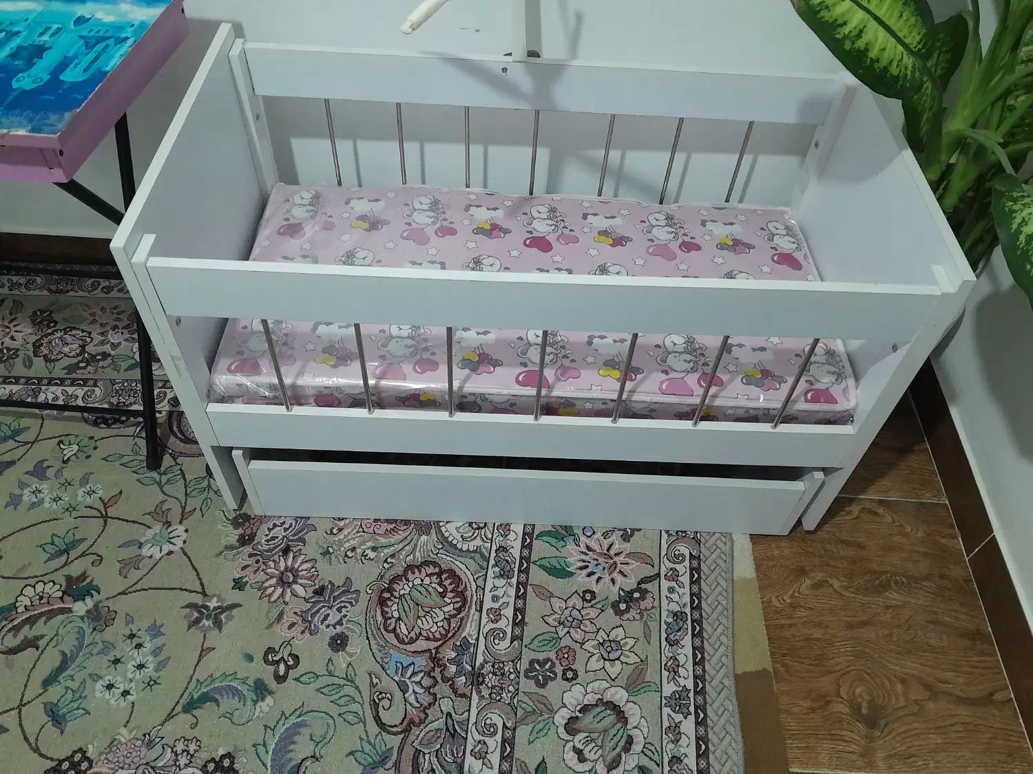 تخت خواب کودک|تخت و سرویس خواب|سرپل ذهاب, |دیوار