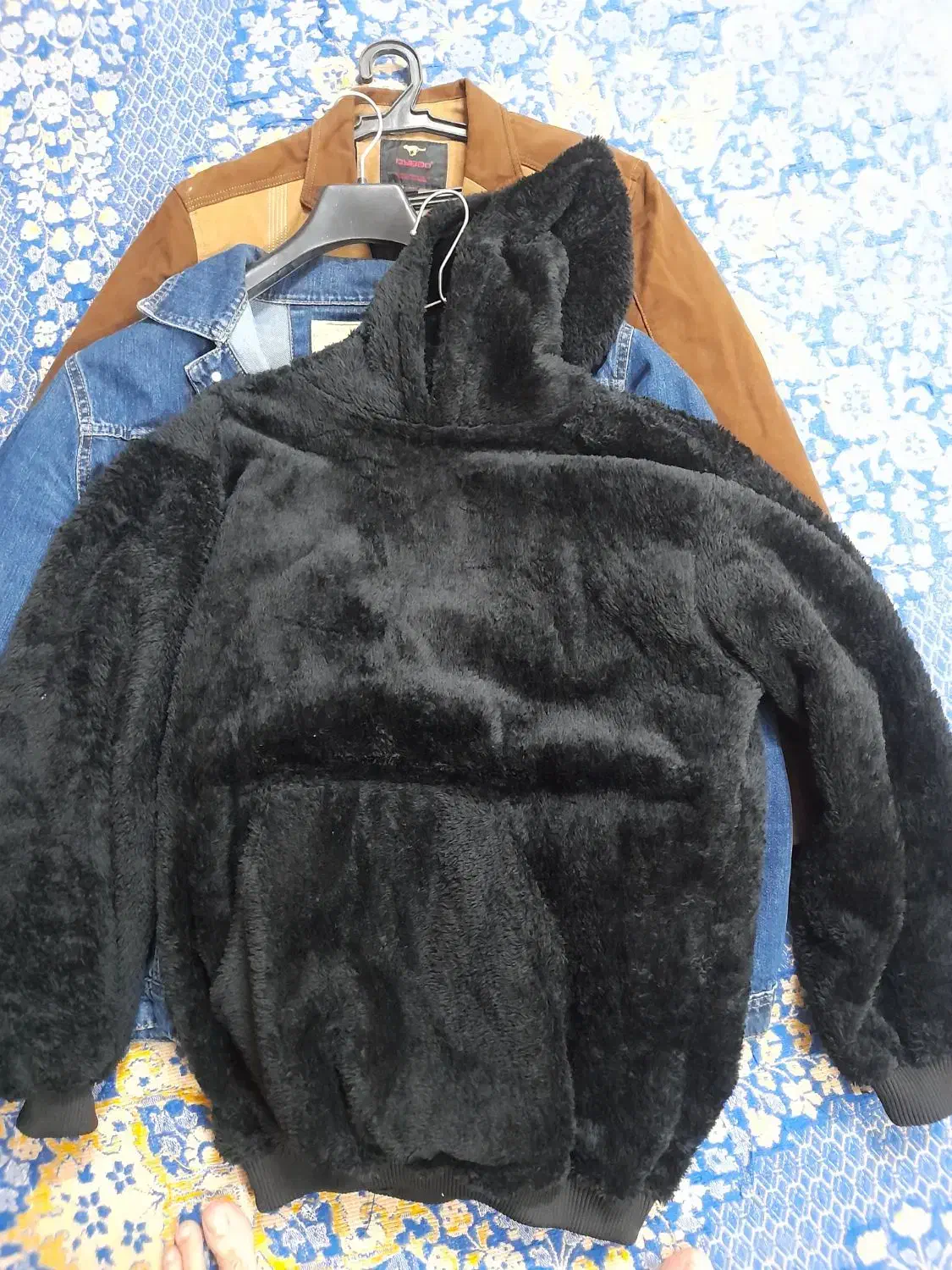 کت یا کاپشن لی ، کت تک مجلسی ، دورس و هودی|لباس|مشهد, مصلی (کارمندان اول)|دیوار