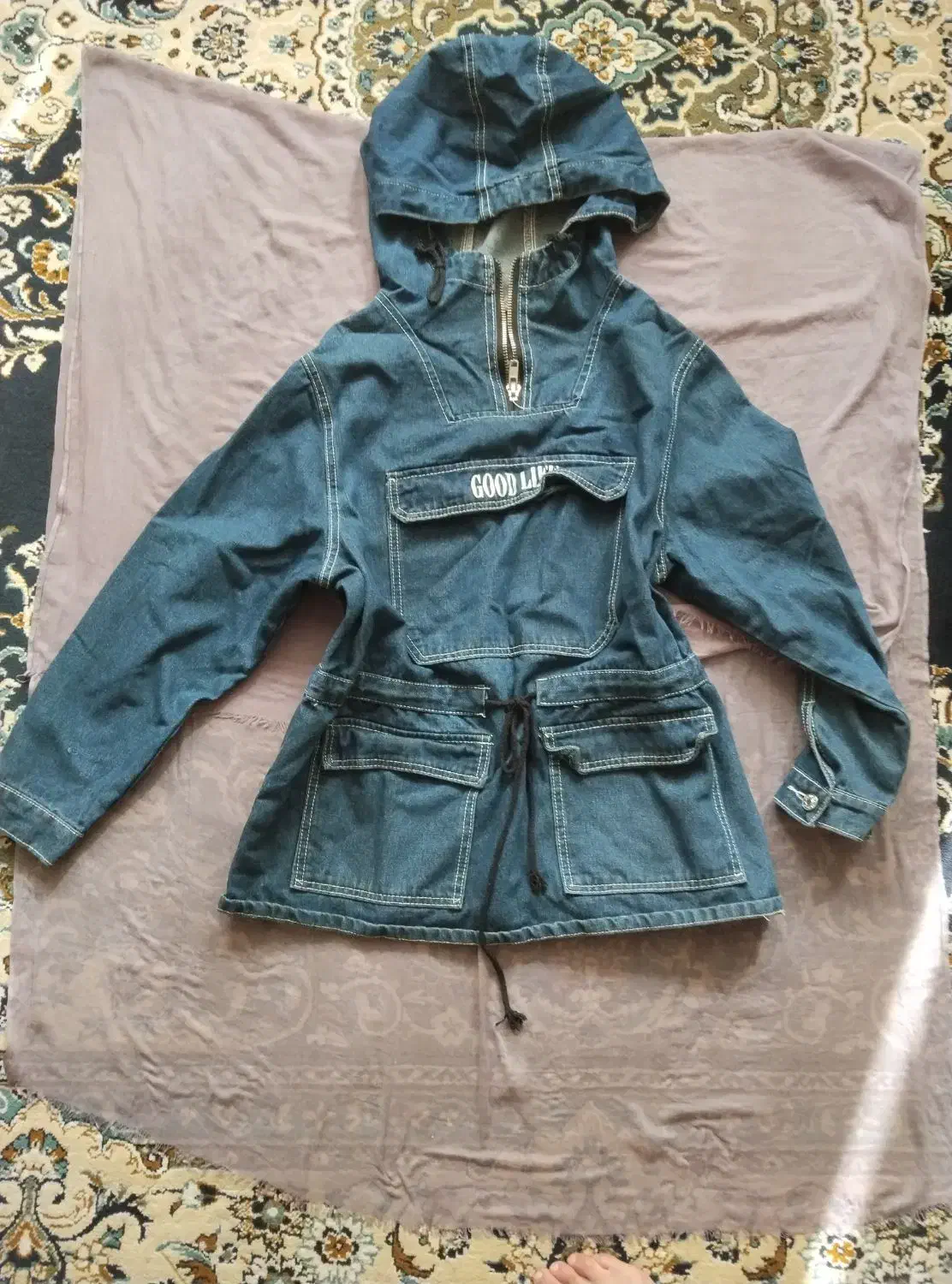 کافشن و هودی لی|لباس|مشهد, عیدگاه|دیوار