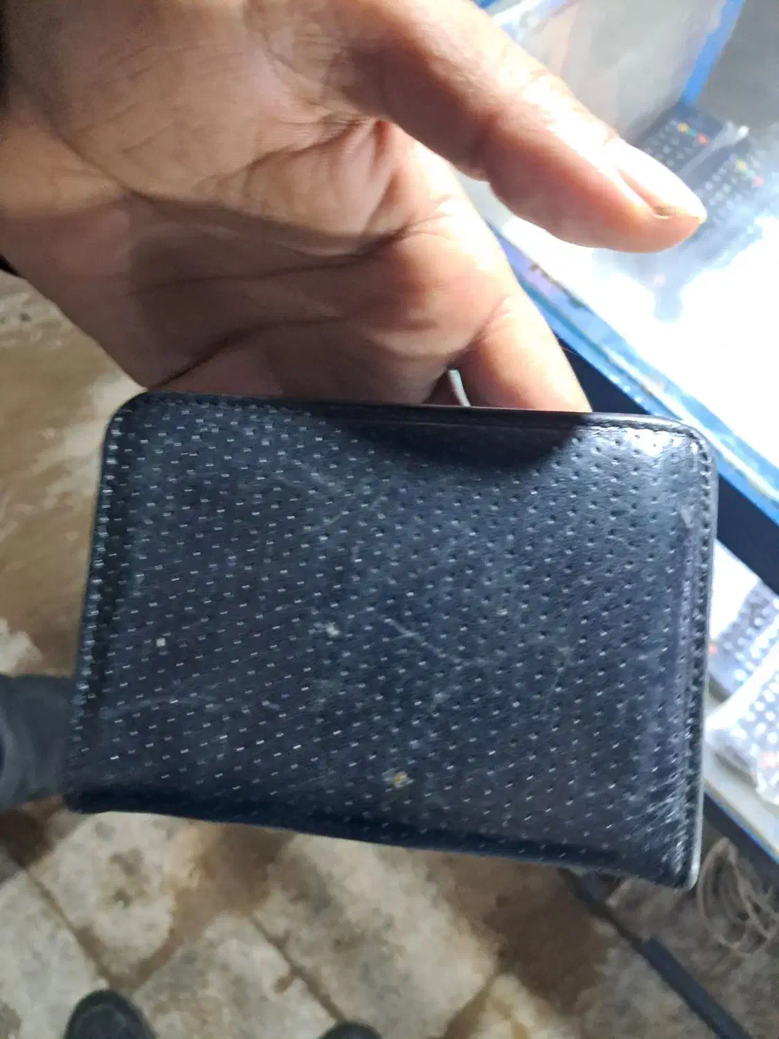 کیف مدارک پیدا شده|اشیا|خرمشهر, |دیوار