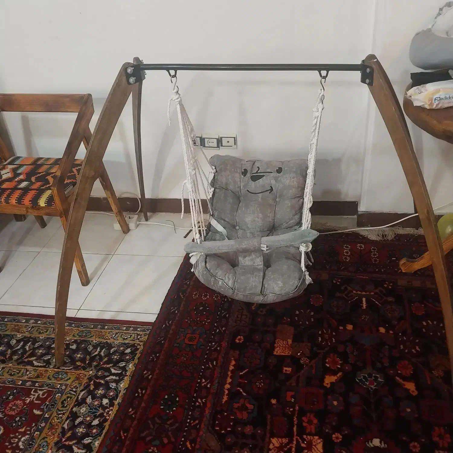 تاب کودک|تخت و صندلی بچه|نهاوند, |دیوار