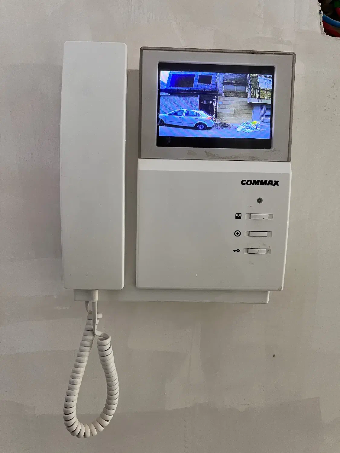 ایفون تصویری|مصالح و تجهیزات ساختمان|قم, بنیاد|دیوار