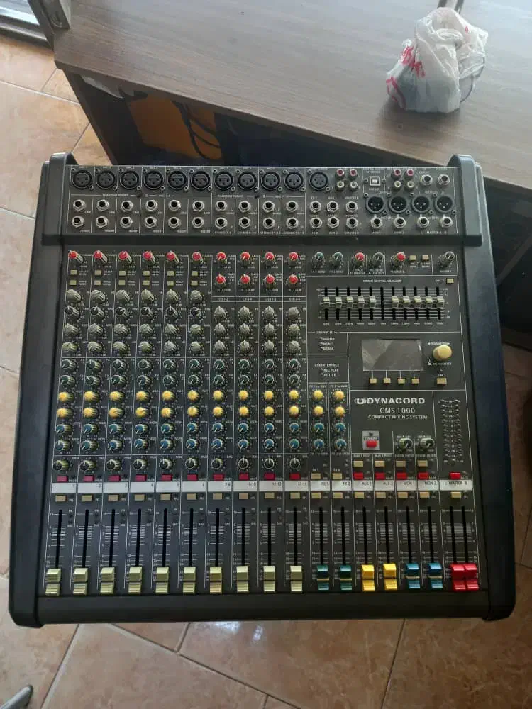 امپلی فایر (میکسر cms) دایناکورد 1000|گیتار، بیس، امپلیفایر|رشت, منظریه|دیوار