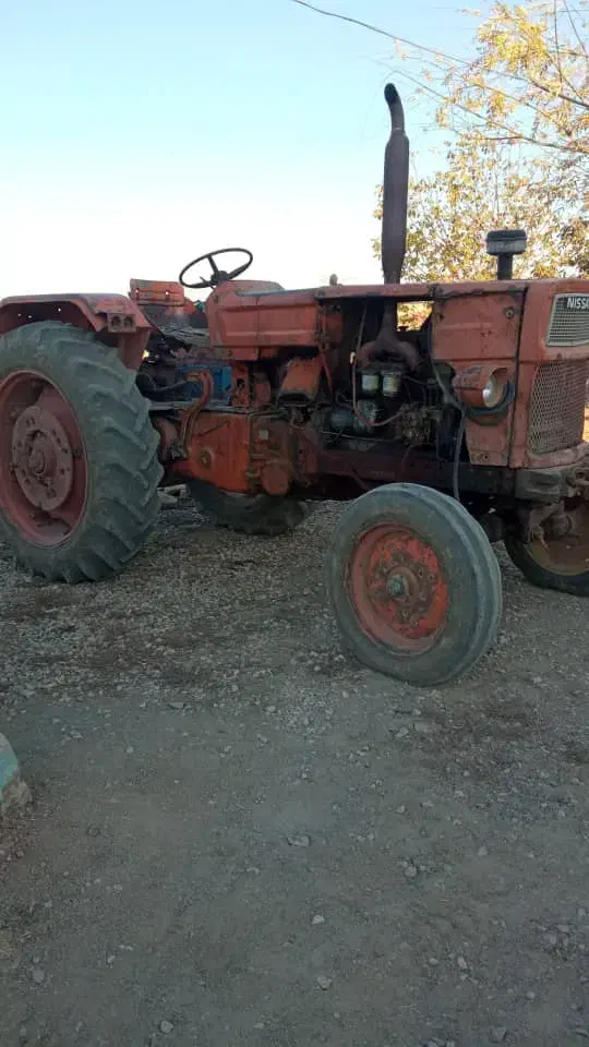 تراکتور سالم مدل ۱۳۶۱|خودرو سنگین|لالجین, |دیوار