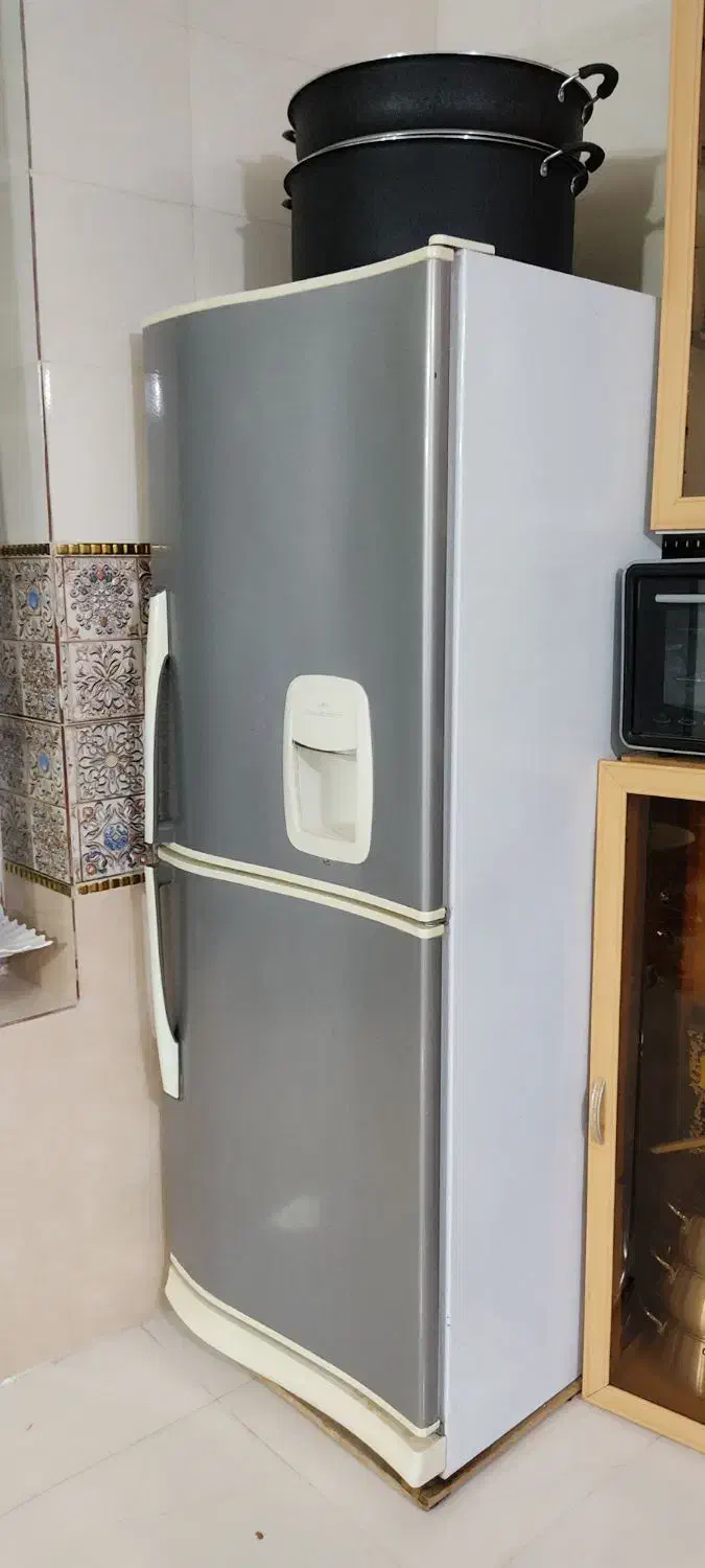 یخچال فریزر|یخچال و فریزر|هرسین, |دیوار