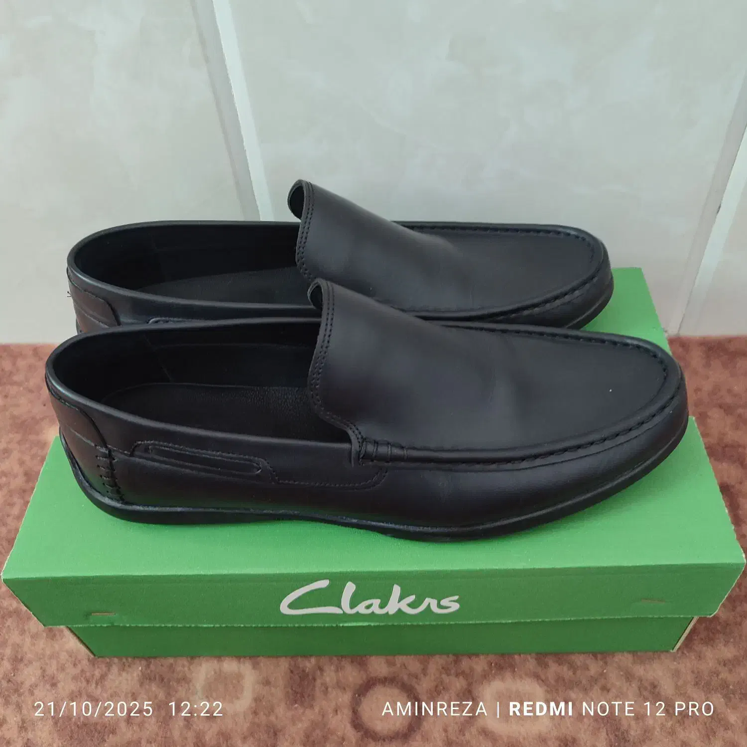 کفش مجلسی|کیف، کفش، کمربند|لار, |دیوار