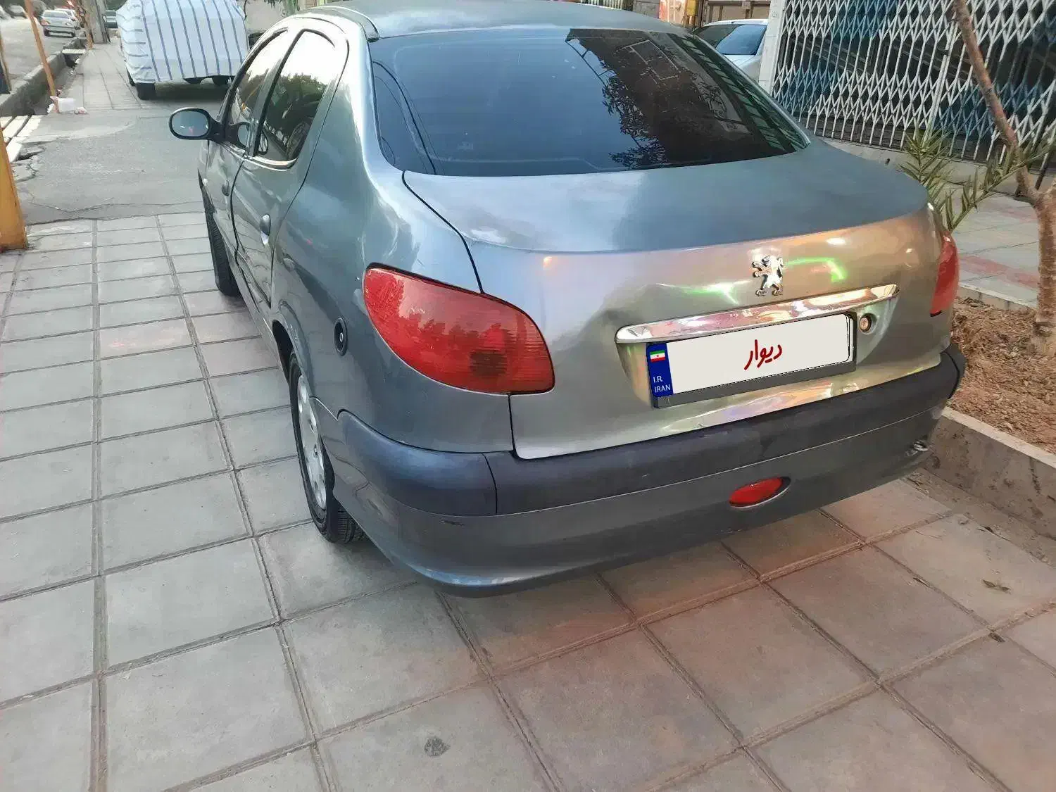 ۲۰۶ مدل ۸۷ موتور tu5|خودرو سواری و وانت|قم, باسکول|دیوار