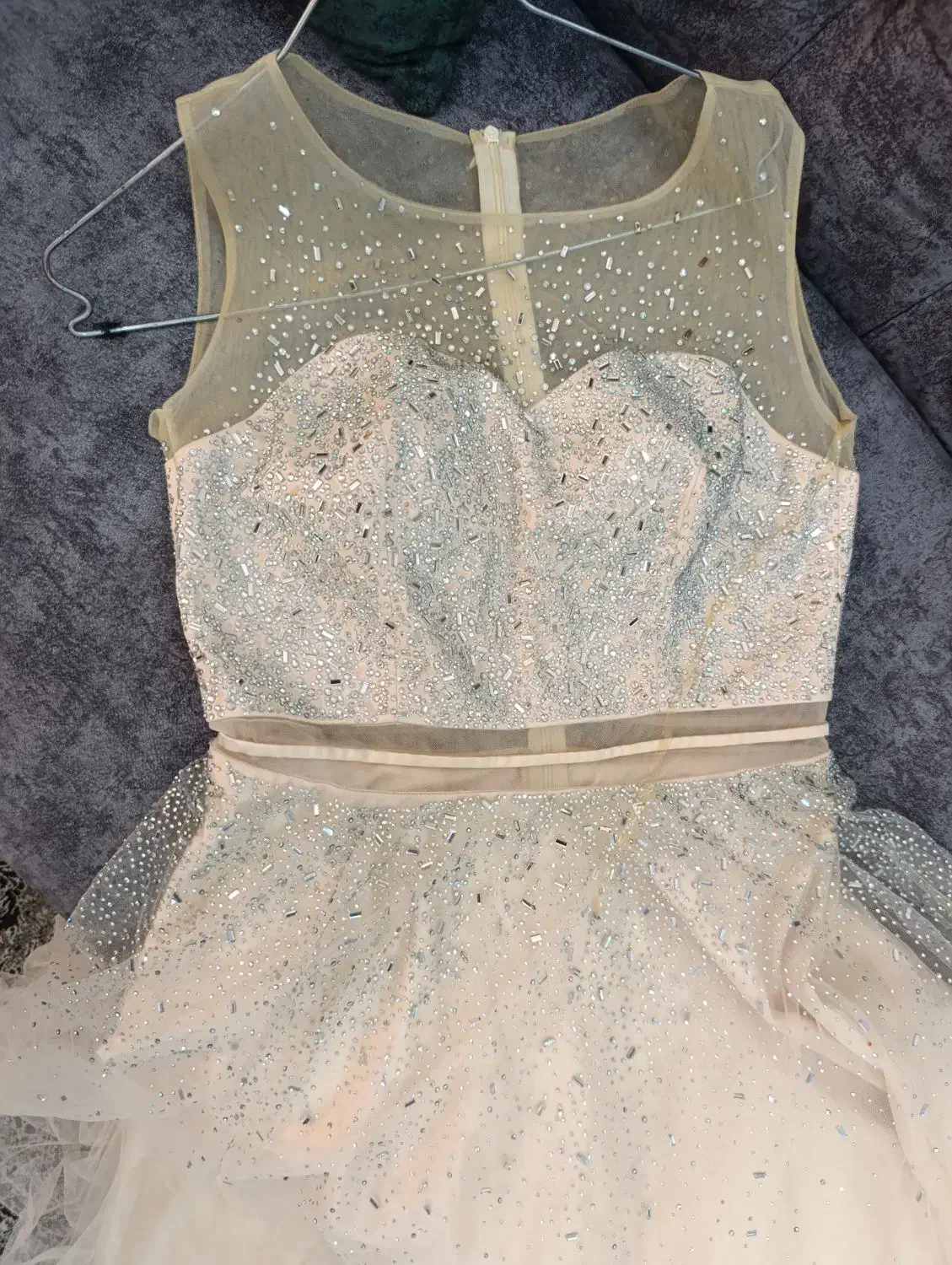 لباس مجلسی نگینی|لباس|شیراز, تندگویان|دیوار