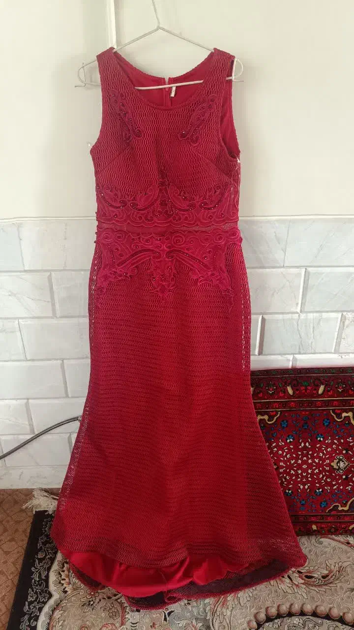 لباس مجلسی|لباس|نجف‌آباد, یزدانشهر|دیوار