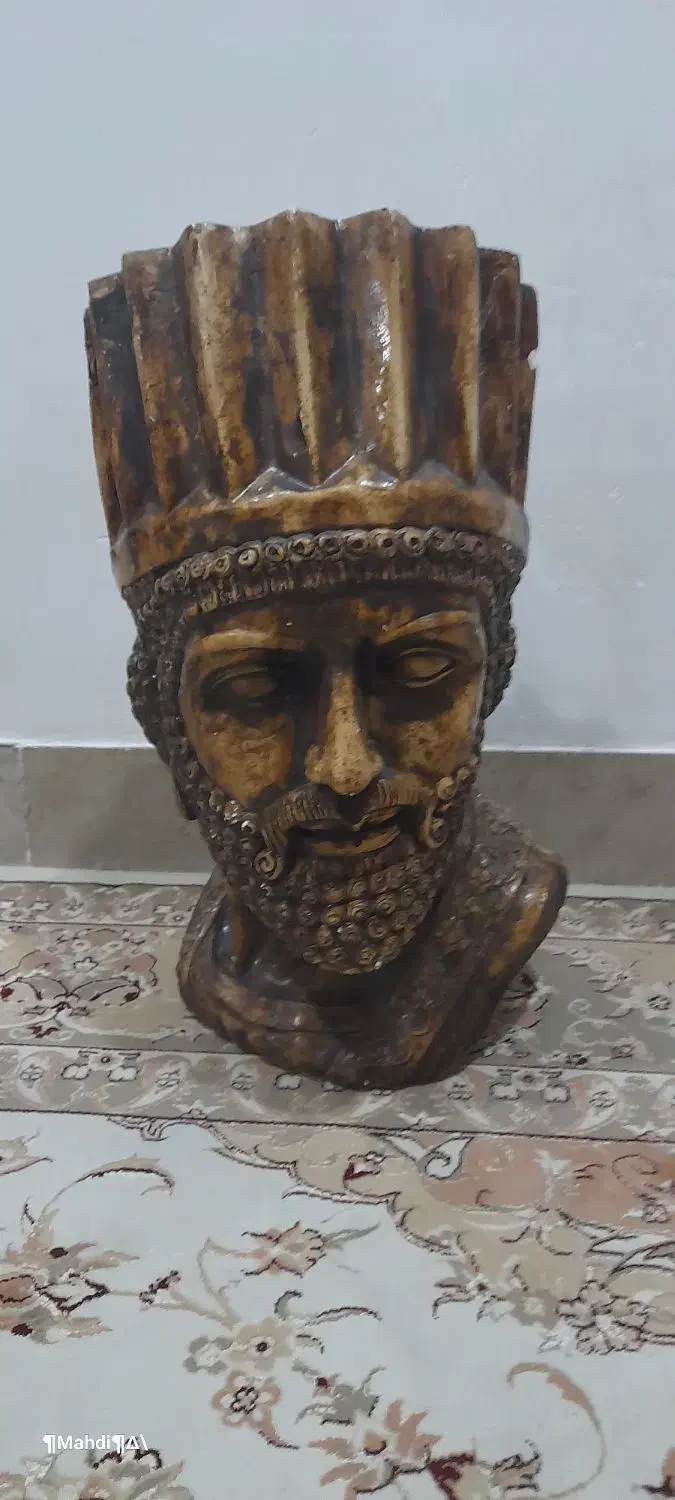 مجسمه تزئینی کوروش کبیر|صنایع دستی و سایر لوازم تزئینی|بن, |دیوار