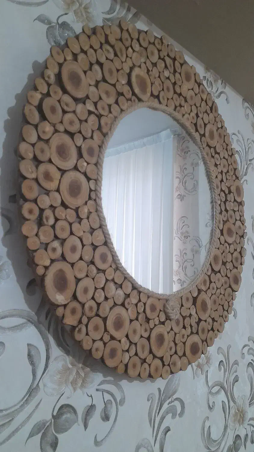 آیینه|آینه|مشهد, کوه سنگی|دیوار