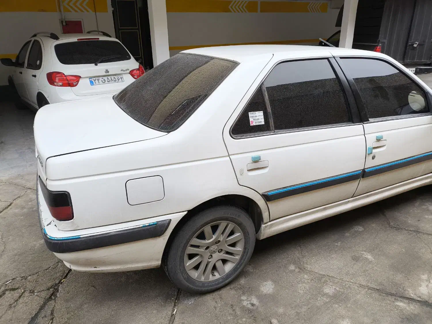 پرو پارس سفید مدل 86|خودرو سواری و وانت|صدرا-فارس, فاز ۱|دیوار