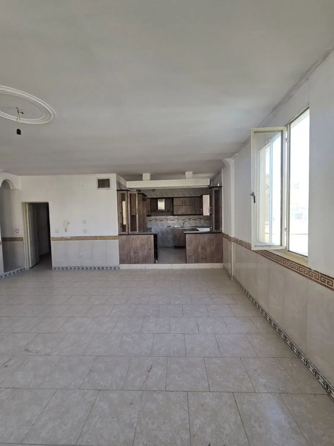 آپارتمان/75متری/1خواب/تخلیه/شهرکگلها|اجارهٔ آپارتمان|قرچک, شهرک گلها|دیوار