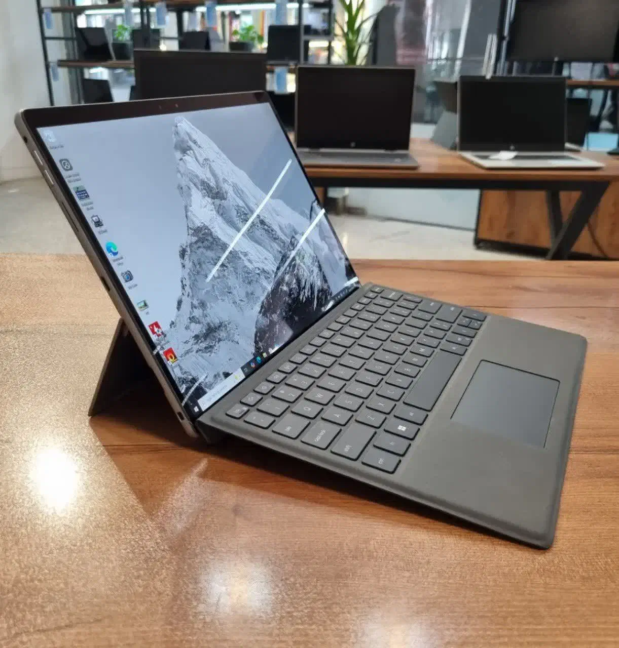 تبلتاقساطی ویندوزی(سرفیس pro 8)Dell latitude 7320|رایانه همراه|مشهد, عامل|دیوار