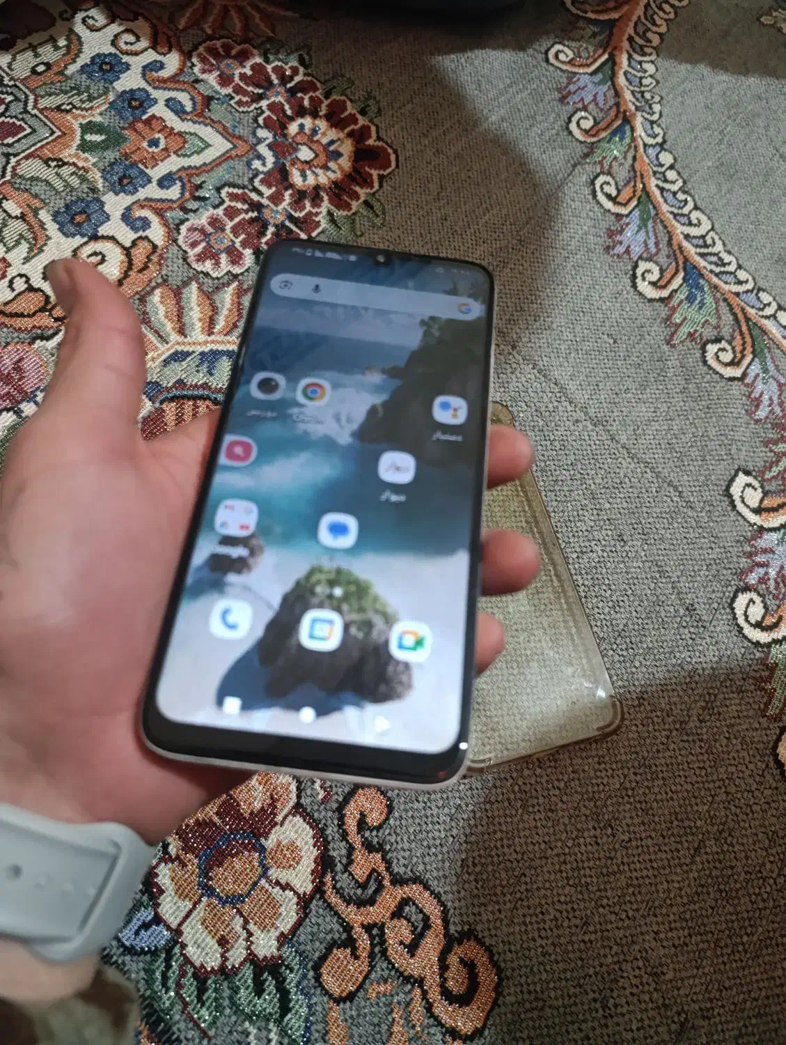 وکال 1+ ۱۲۸ گیگ نو استفاده نشده|موبایل|ری, ظهیرآباد|دیوار