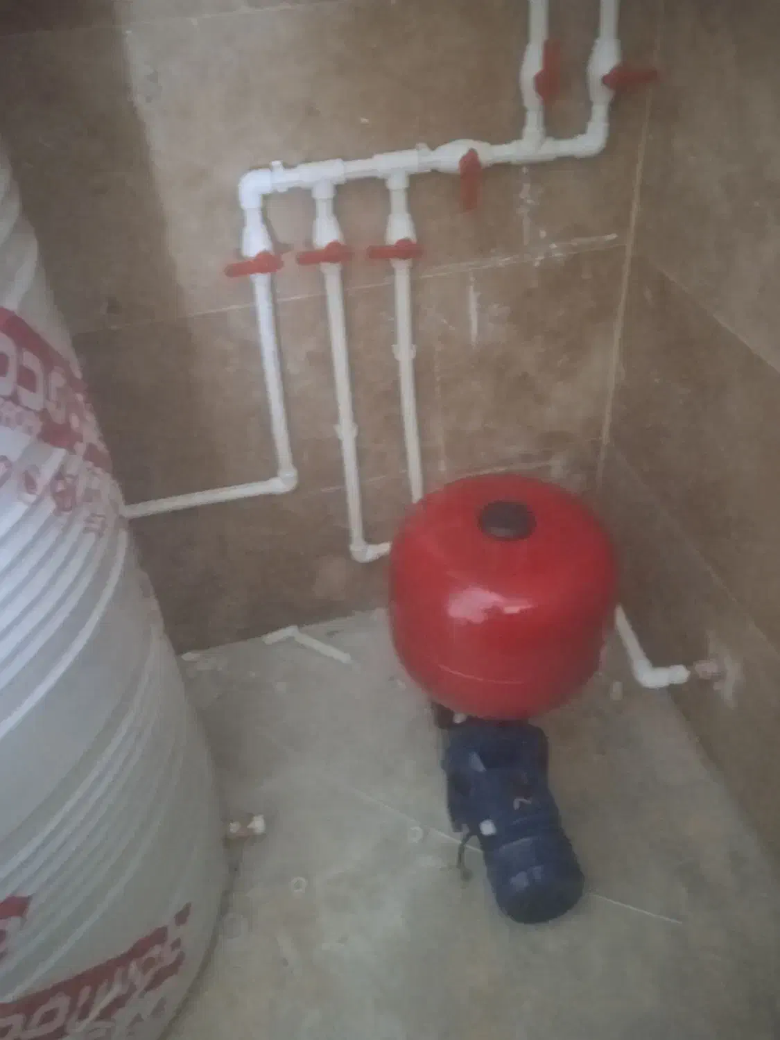 تعمیرپمپ آب  نصب پمپ آب،|خدمات پیشه و مهارت|کرمانشاه, |دیوار