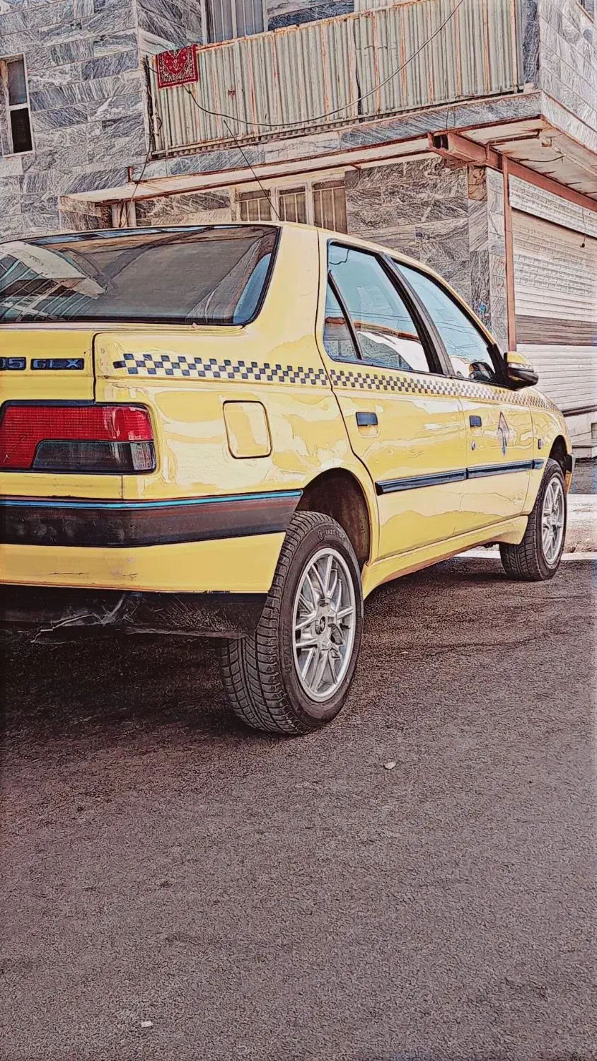 تاکسی 405|خودرو سواری و وانت|بروجرد, |دیوار