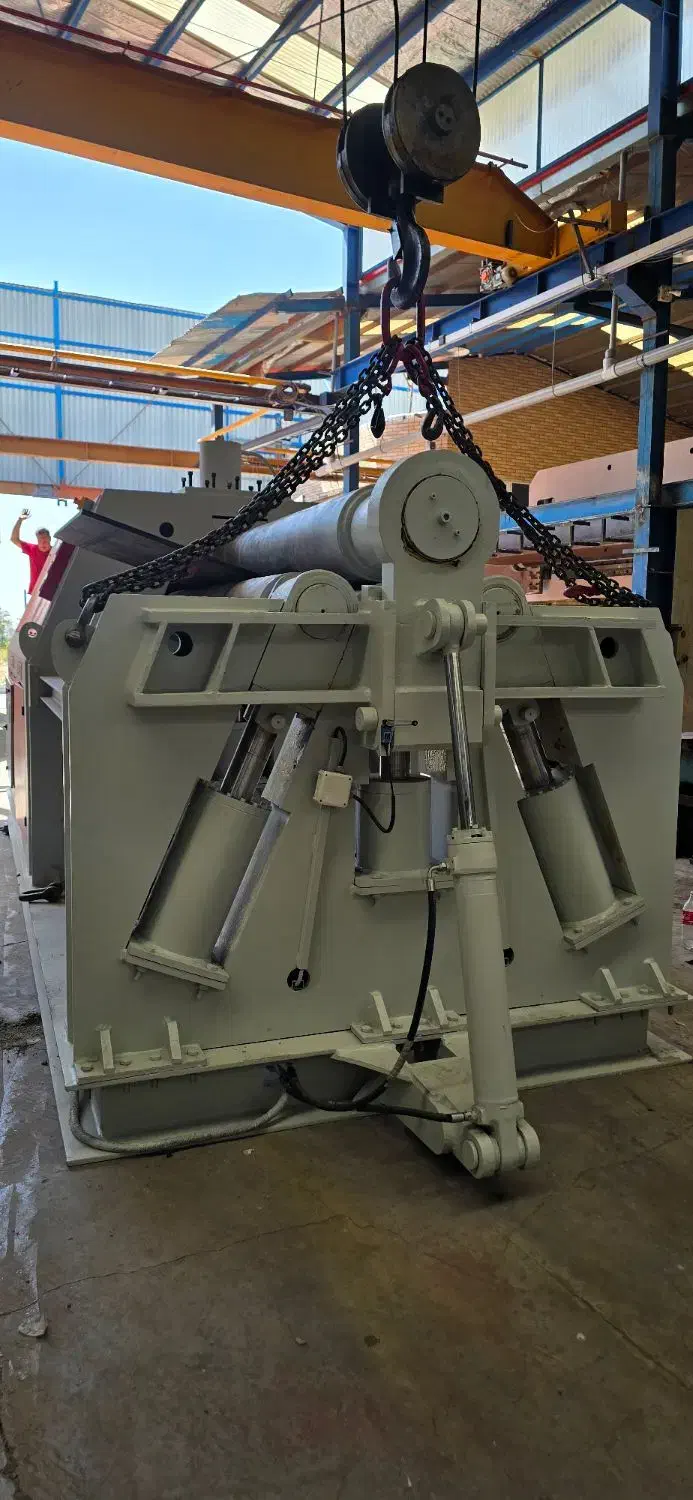 نورد ۴ غلطک ۲ متر ۳۰ میل آماده تحویل|ماشینآلات صنعتی|رباطکریم, شهرک صنعتی زوارهای|دیوار