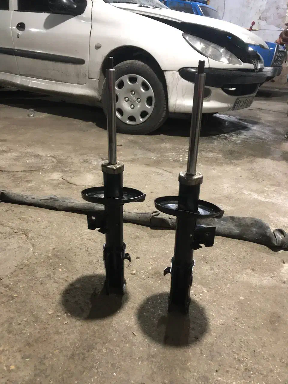 کمک|قطعات یدکی و لوازم جانبی|بجنورد, |دیوار