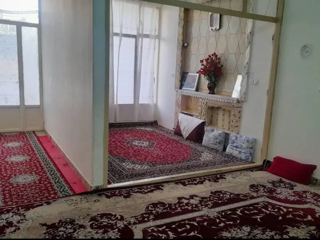 خانه به همراه مغازه|فروش خانه و ویلا|قم, دروازه ری|دیوار