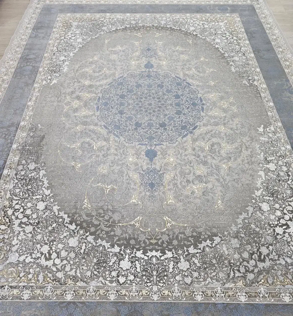 فرشتون رو قسطی مستقیم از کارخونه خرید کنید|فرش|آران و بیدگل, |دیوار